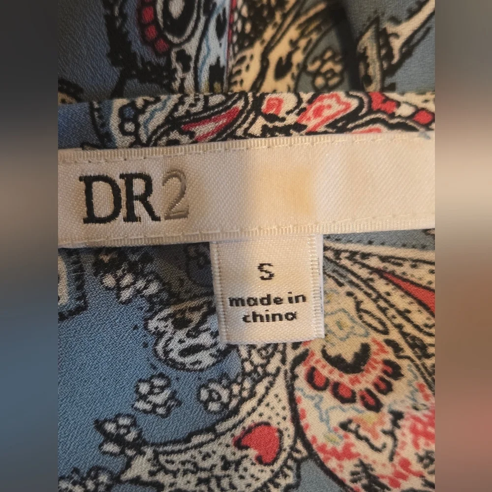 DR2 Floral V-Neck Flowy Patterned Blouse Blue Pink Sz Sm - Picture 6 of 7